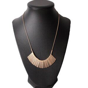 NWT Erica Lyons Gold Tone Bar Necklace